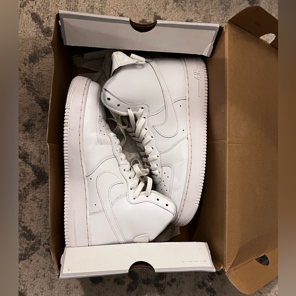 men’s airforce 1’s 07 high top